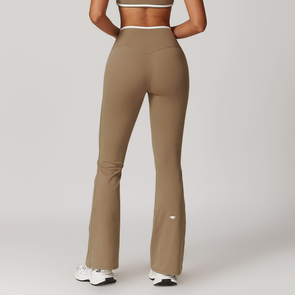 Contour Sculpt Flared Leggings in Latte