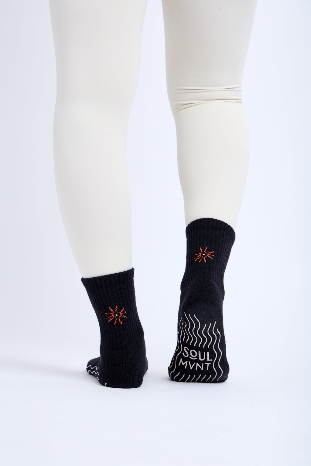 Signature Crew Socks in Black