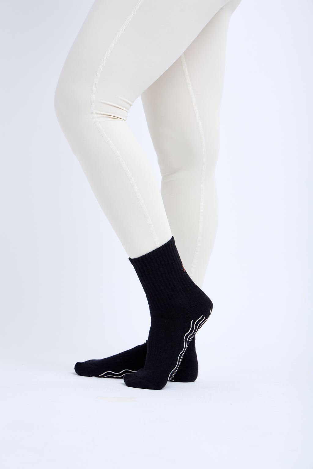 Signature Crew Socks in Black