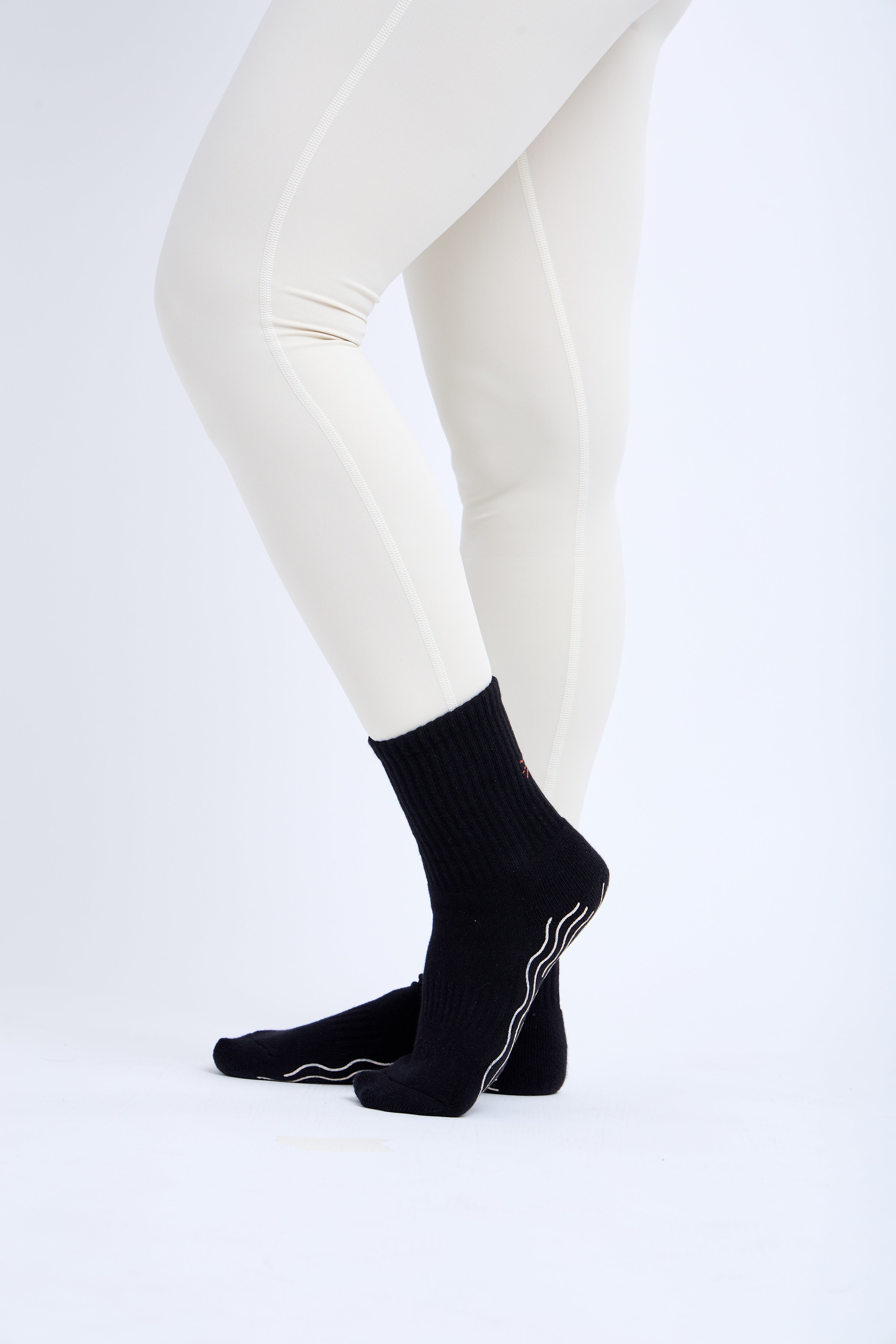 Signature Crew Socks in Black