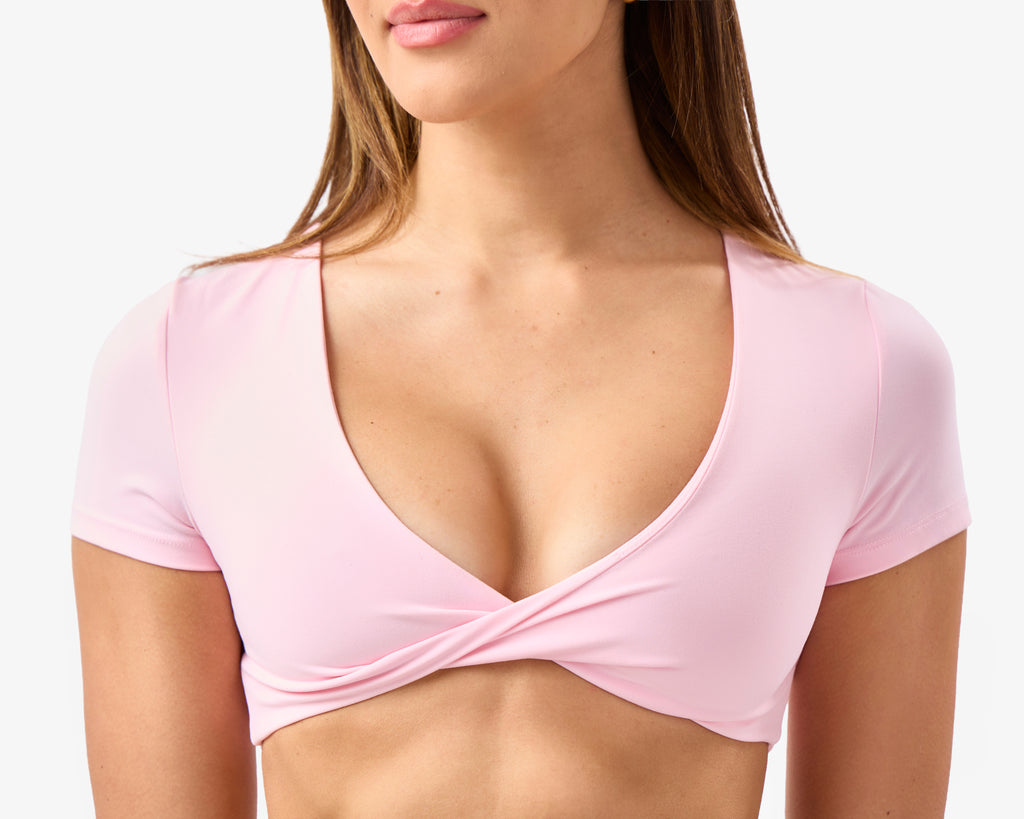 Muse Open-Back Sports Bra in Bubble Gum Pink